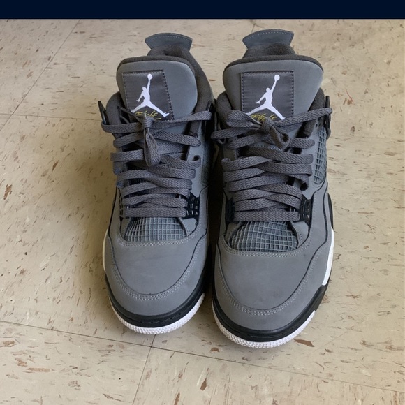 Jordans - Picture 3 of 4